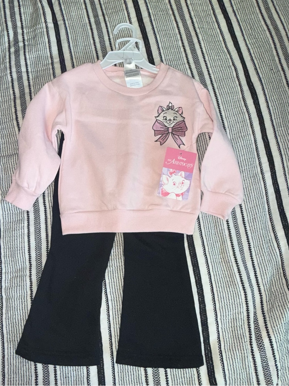 Disney Aristocats 2t girls outfit
